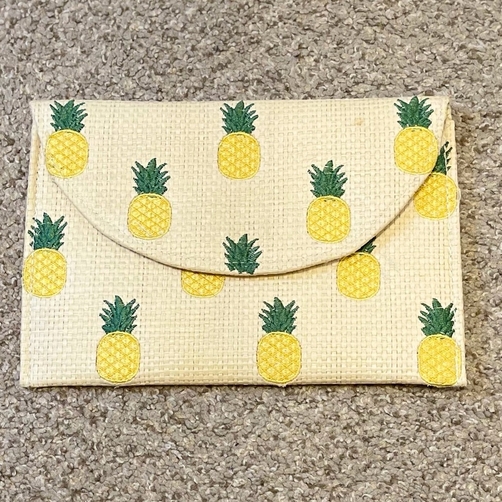Pineapple Straw Envelope Clutch